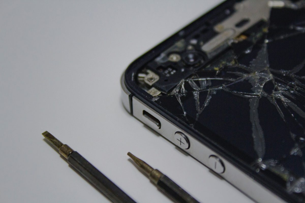 Wat te doen bij een gebroken iPhone glas